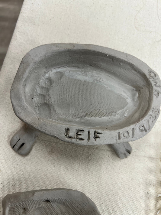 Paw Print Pottery Kit