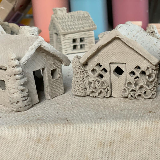 Mini Haunted Houses