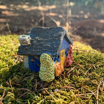Tiny Houses & Fairy Gardens! -- Pullman