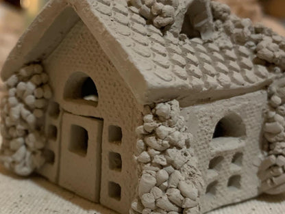 Tiny Houses & Fairy Gardens! -- Pullman