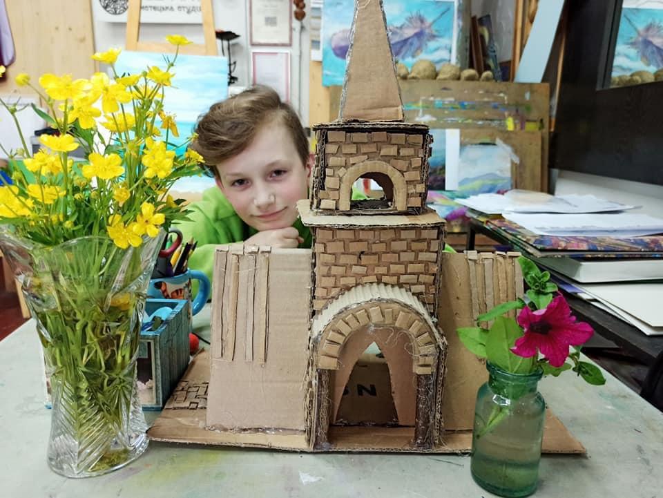 Doll Houses and Super Hero Hide-Outs! March 6-27