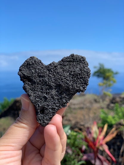 5-Day Off-Grid Fire Arts Retreat — Pottery & Glass Blowing at Terracotta Makuu