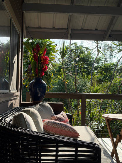 7-Day Off-Grid Artist Retreat — Terracotta Makuu, Big Island of Hawaii
