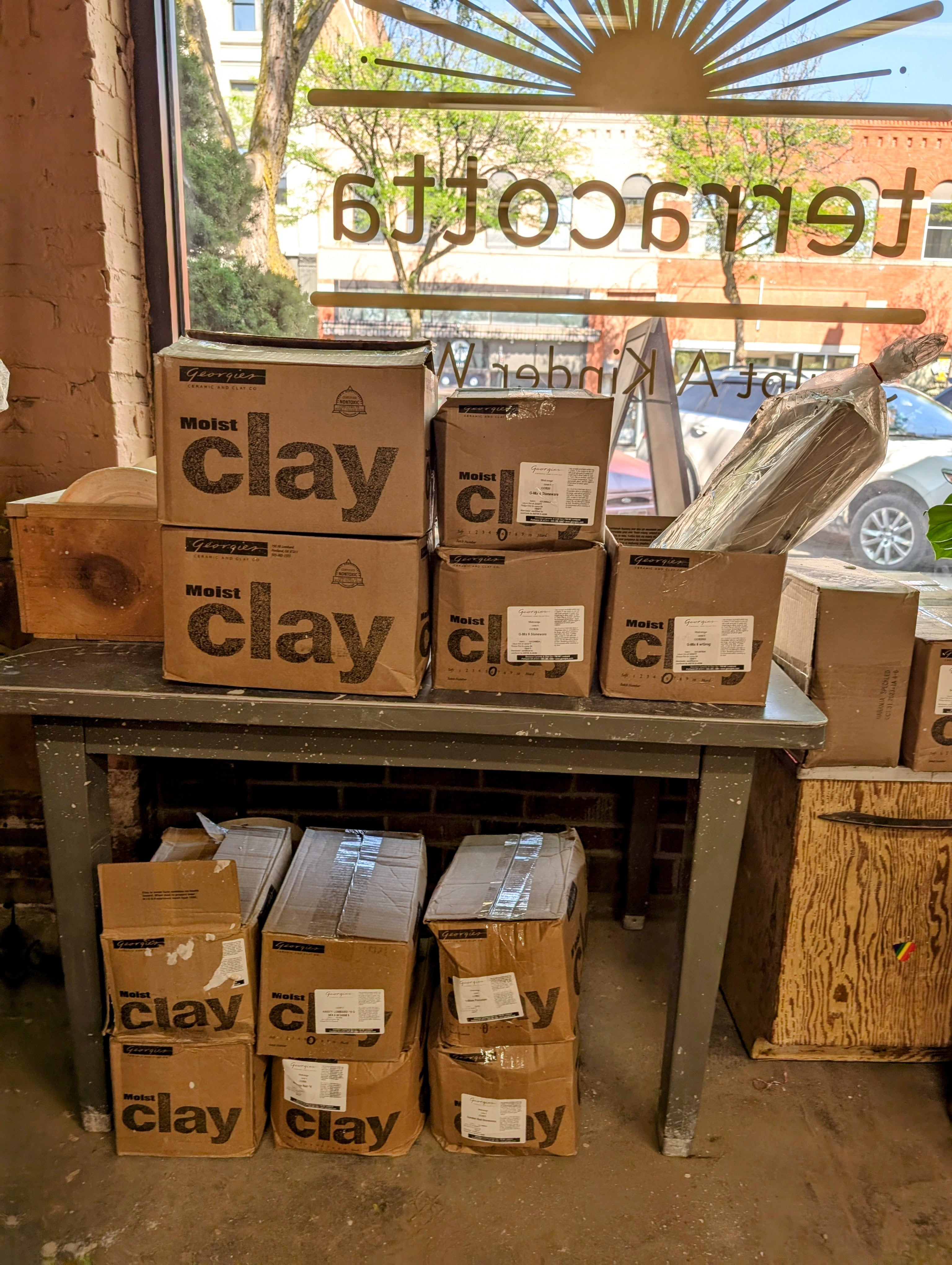 25 lbs. Georgie's Midrange Clay – Terracotta Pullman