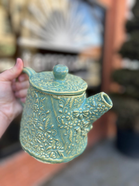 Pour Decisions: A Teapot Workshop